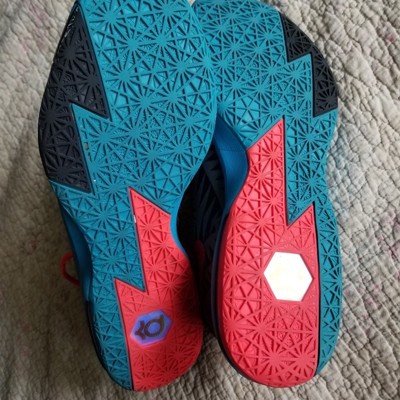 Nike N7 Sneakers - Picture 4 of 7